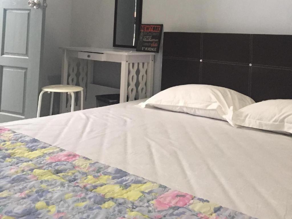 The Second Room Ранау Екстериор снимка